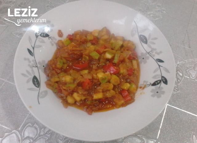 Nefis Zeytinyağlı Kabak Kavurması