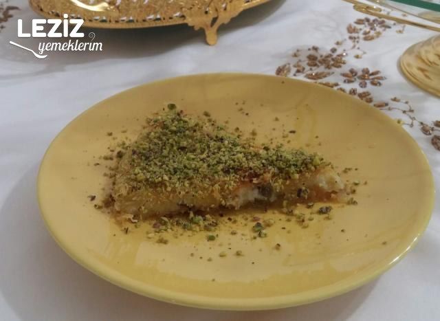 Peynirli Fıstıklı Kadayıf (Künefe)