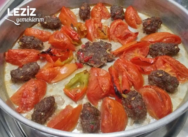 Tepside Domatesli Parmak Kebabı