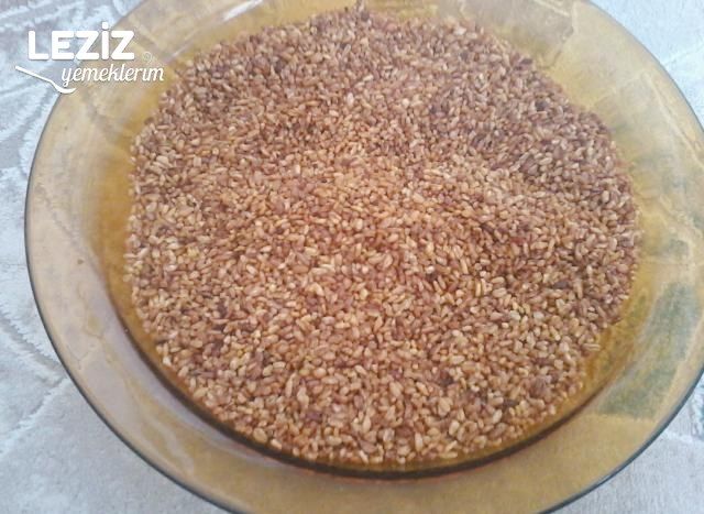 Bulgur Kavurması (Çerezlerin Yanına)