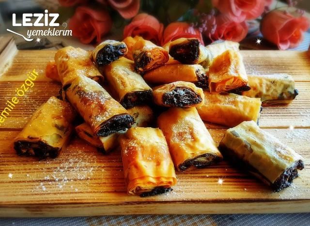 Baklavalık Yufkadan Çıtır Çikolatalı Rulolar
