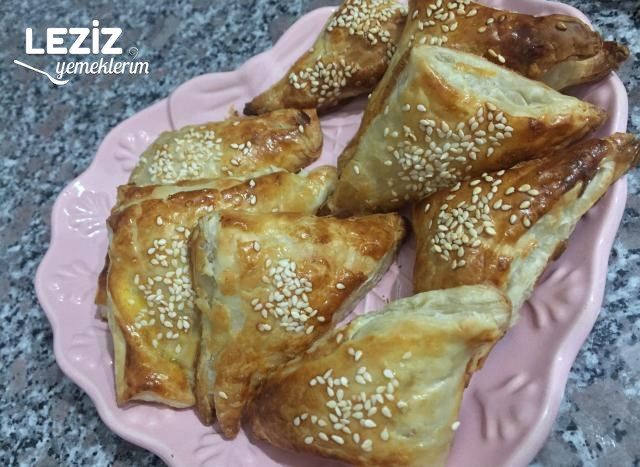 Çıtır Peynirli  Milföy Böreği