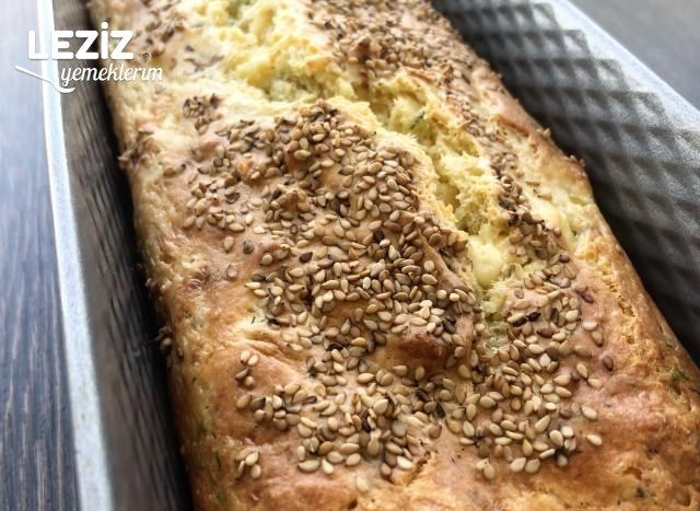 Susamlı Peynirli Kek