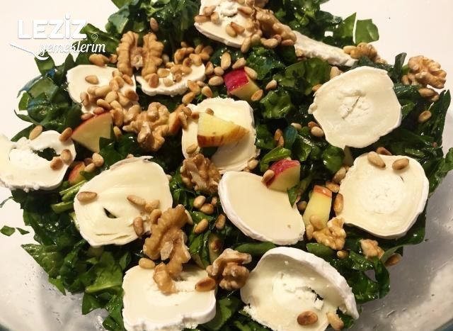 Keçi Peynirli Elmalı Salata