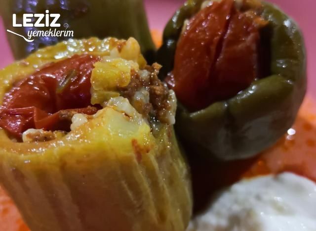 Kıymalı Kabak Biber Dolması
