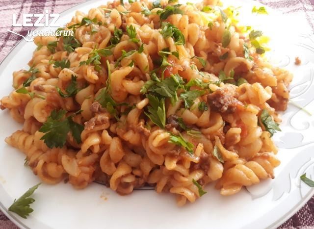 Kıymalı Makarna (Çocukların En Sevdiği)