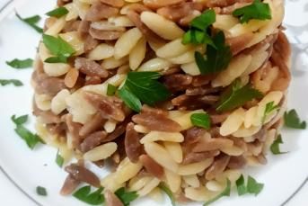 İki Renkli Şehriye Pilavı