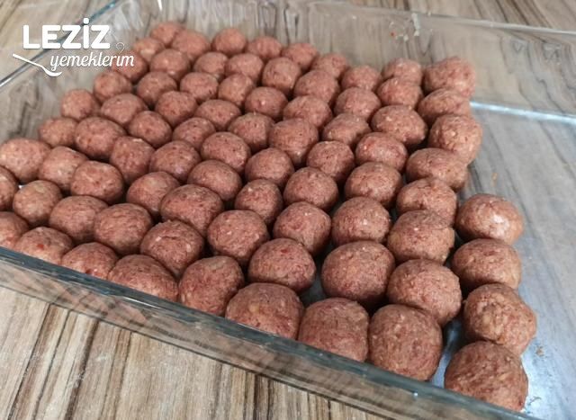 Yarım Kg Kıymadan 80 Adet Köfte (Ceviz Büyüklüğünde) Buzluk Önerisi
