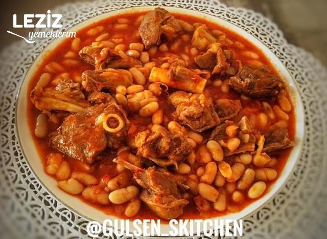 Kemikli Kuzu Etli Kuru Fasulye (Fotoğraflı Anlatım)