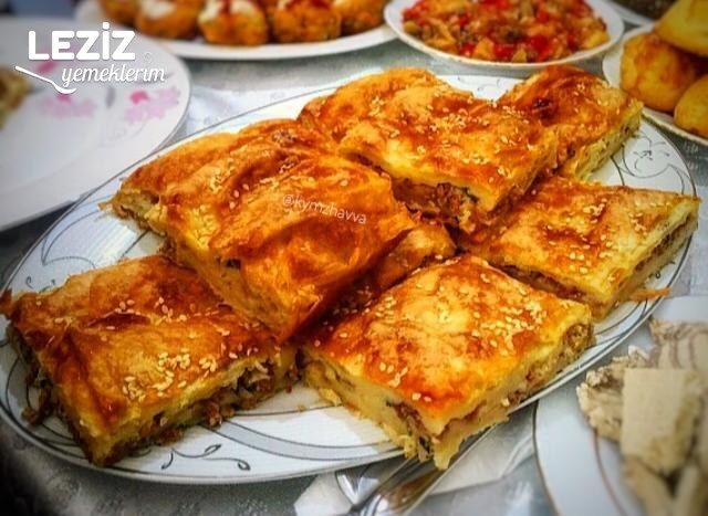 Kıymalı Börek Nasıl Yapılır?