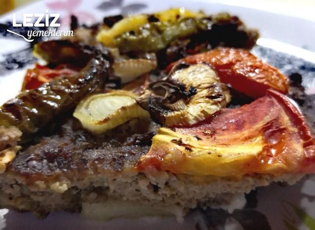 Patatesli Tepsi Kebabı Nasıl Yapılır?