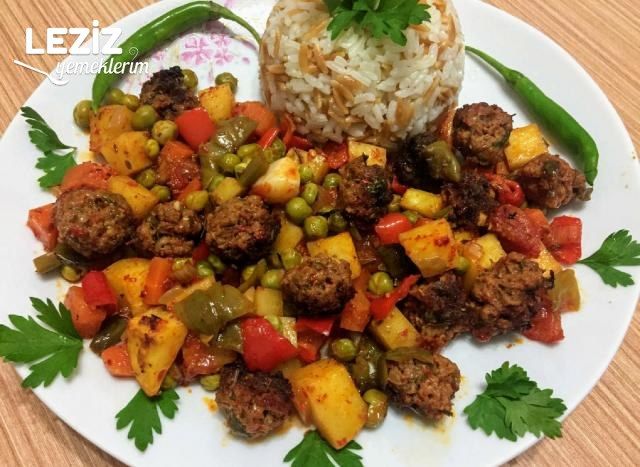 Fırında Sebzeli Misket Köfte Tarifi