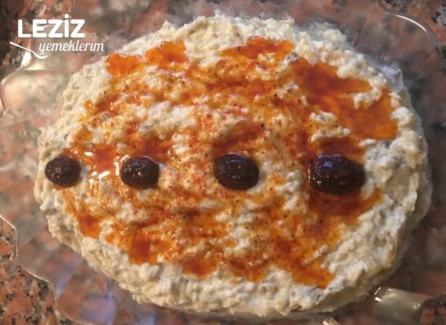 Yoğurtlu Patlıcan Salatası Tarifi