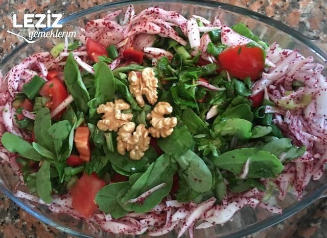 Semizotu Salatası Nasıl Yapılmalı?