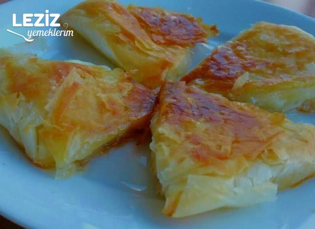 Ballı Börek