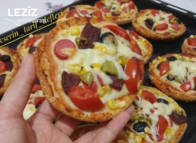 Hamburger Ekmeği Pizzası (Daha Yumusak Ve Daha Doyurucu)