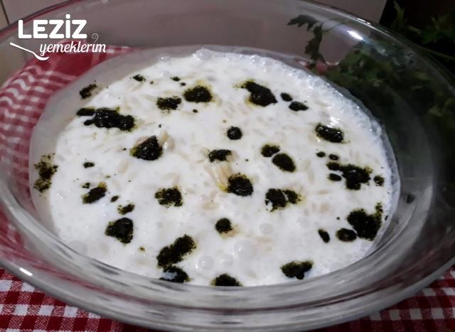 Şehriyeli Soğuk Yaz Çorbası (10 Dk. Da Hazır)