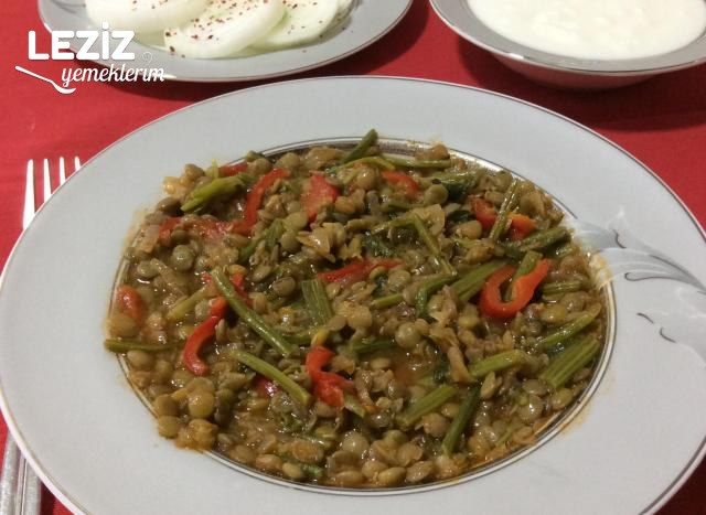 Ispanaklı Mercimek