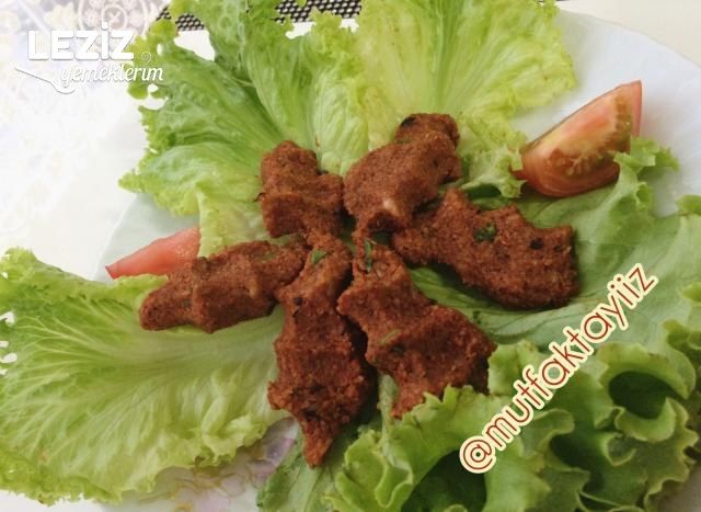 Etli Tadında Etsiz Çiğ Köfte Tarifi