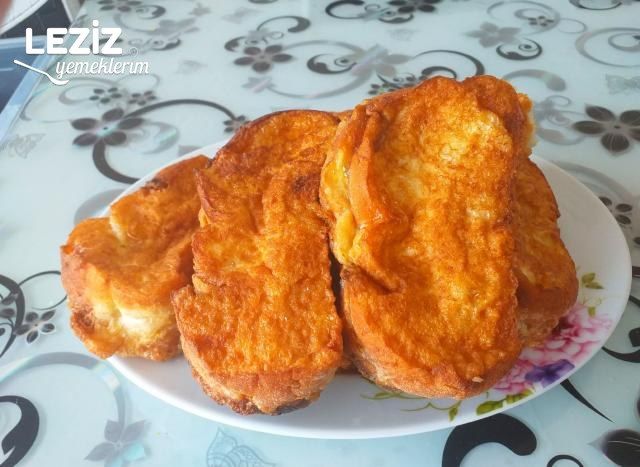 Kaşar Dolgulu Yumurtalı Ekmek