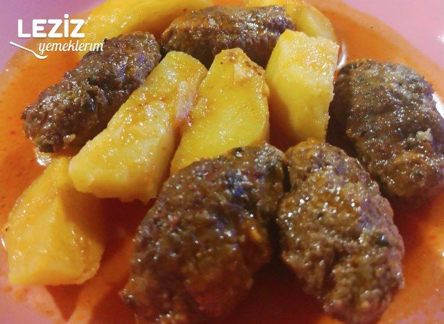 İzmir Köfte Nasıl Yapılır?