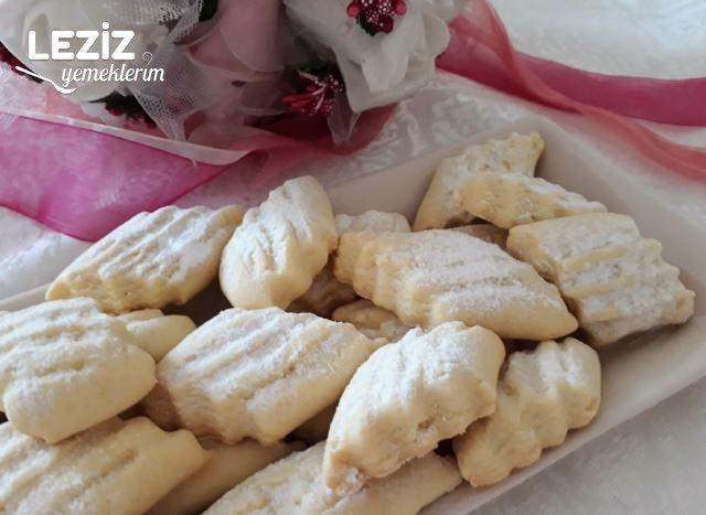 Gerçek Un Kurabiyesi Nasıl Yapılır (Usta Tarifi)