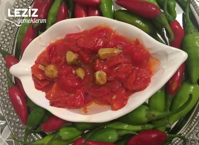 Acı Biber Soslu Turşu