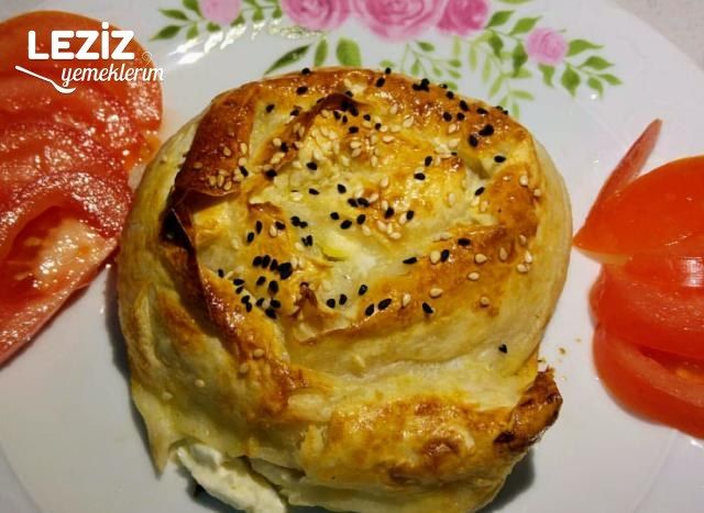 Sodalı Yalancı Boyoz Böreği (Gül Böreği)