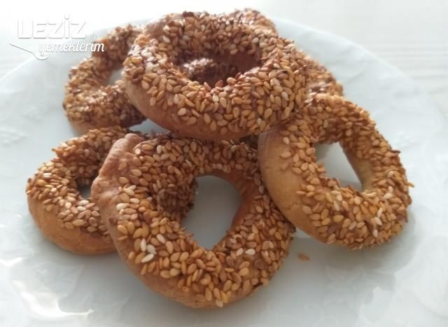 Ağızda Dağılan Kandil Simidi
