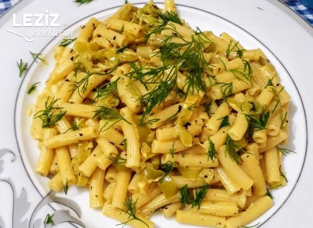 Biberli Bol Baharatlı Kremalı Makarna