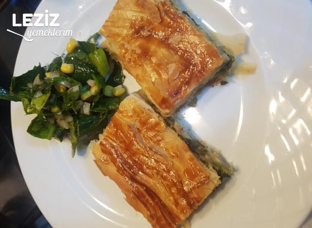 Ispanaklı El Açması Börek Tarifi