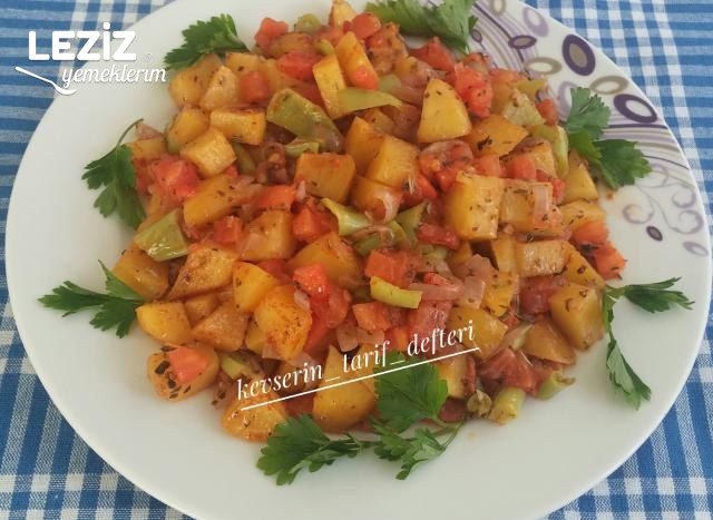 Kahvaltıya Enfes Sebzeli Patates