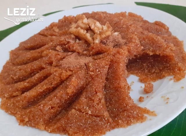Şerbeti Kaynatmadan İrmik Helvası Tarifi