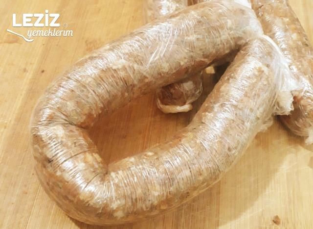 Evde Sucuk Nasıl Hazırlanır? (Fotoğraflı Anlatım)