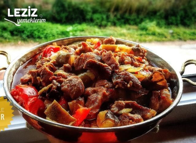Fırında Kuzu Güveç