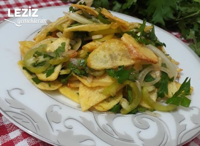 Kızarmış Patates Salatası Nasıl Yapılır?