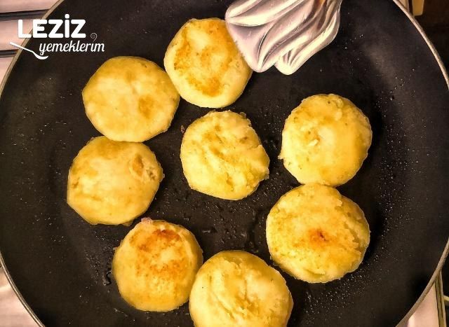 Kaşarlı Patates Topları