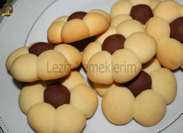 İki Renkli Çiçek (Papatya) Kurabiye