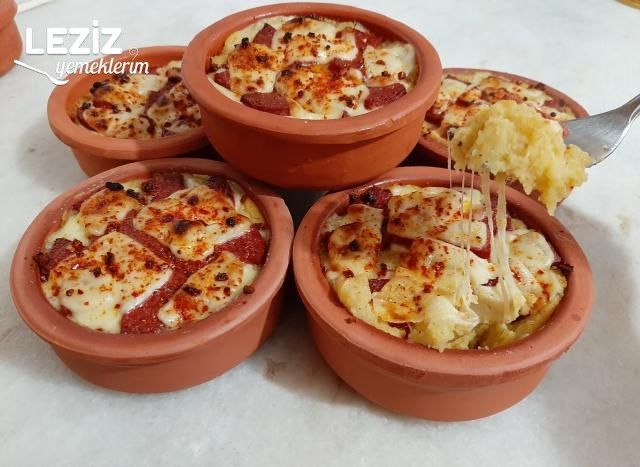 Güveçte Kahvaltılık