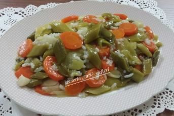 Zeytinyağlı Pırasa Yemeğinin Tarifi