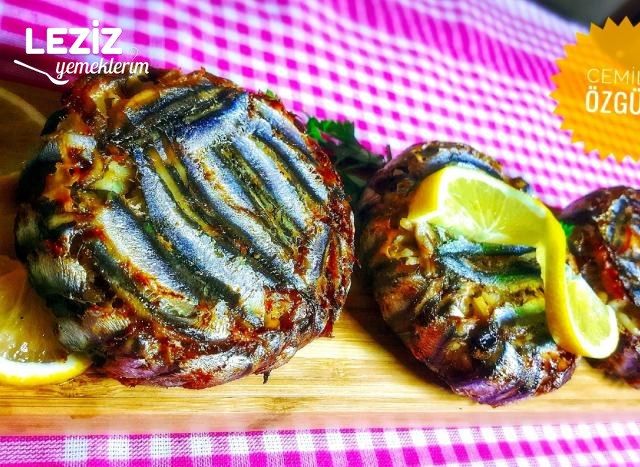 Güveçte Hamsili Pilav