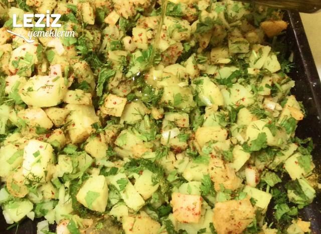 Patates Salatasının Yapımı