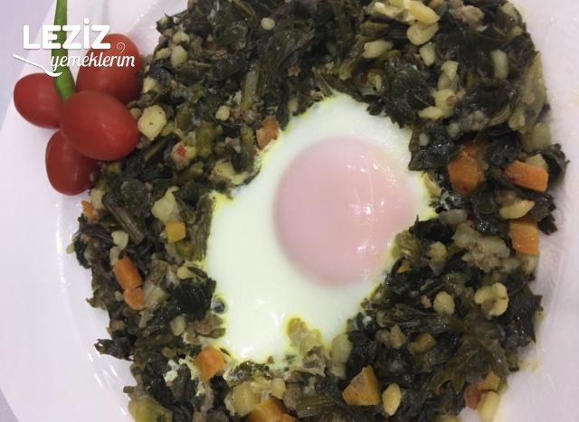 Yumurtalı Kereviz Yaprağı Yemeği