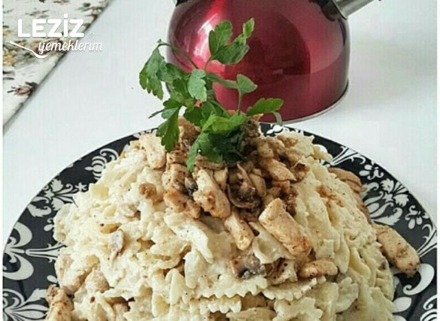 Beşamel Soslu Tavuklu Makarna
