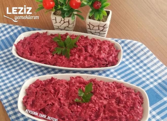Yoğurtlu Nefis Kırmızı Pancar Salatası