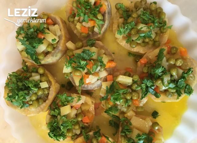 Bezelyeli Zeytinyağlı Çanak Kereviz Yemeği Tarifi