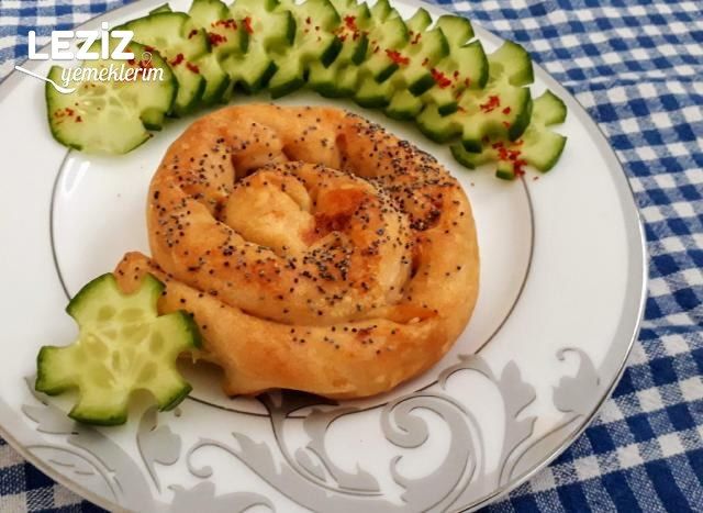 El Açması Peynirli Çıtır Gül Böreği
