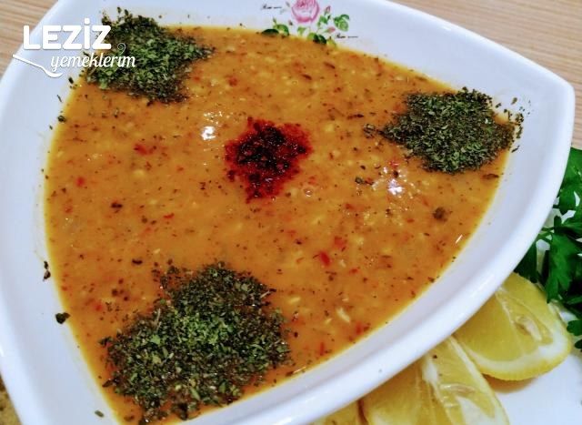 Lokanta Usulü Ezogelin Çorbası Tarifi