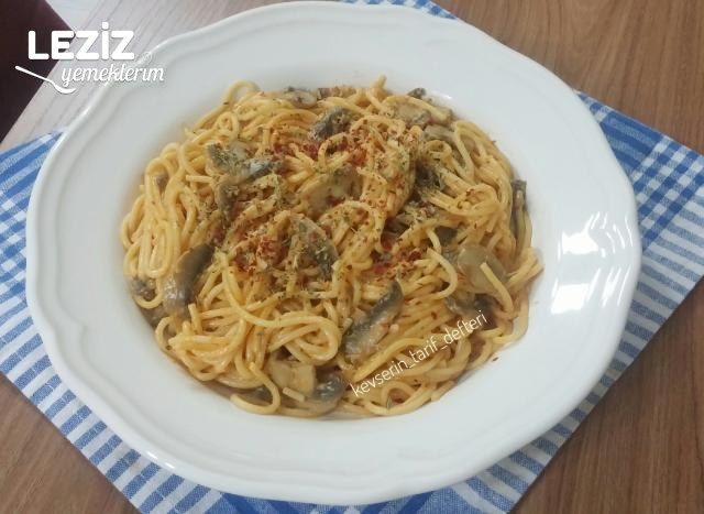 Nefis Kremalı Mantarlı Makarna Tarifi