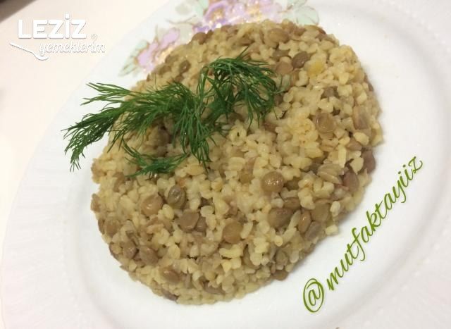 Kolay Yeşil Mercimekli Bulgur Pilavı